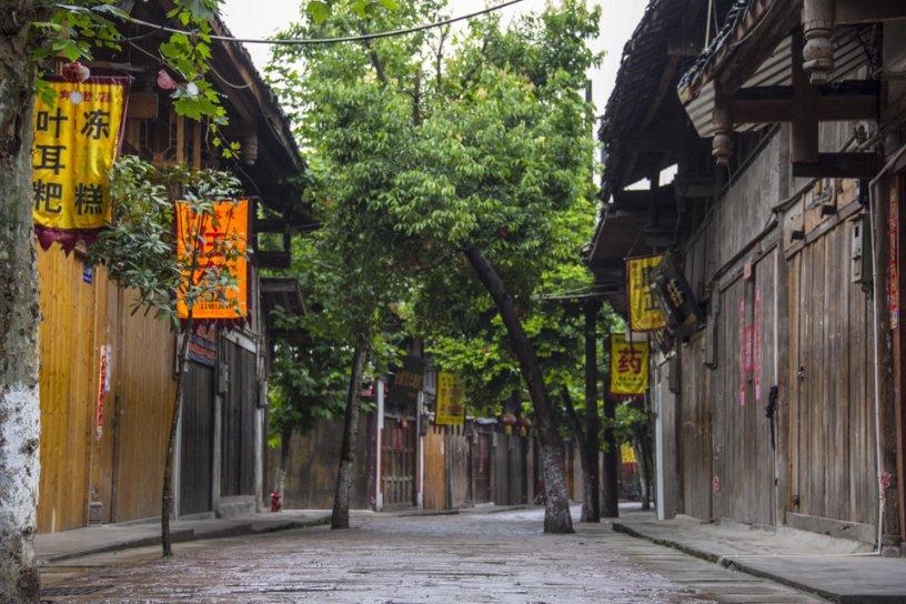 辛芷蕾值得大红，尽管正值生理期，毫无退缩毅然徒步五个小时！